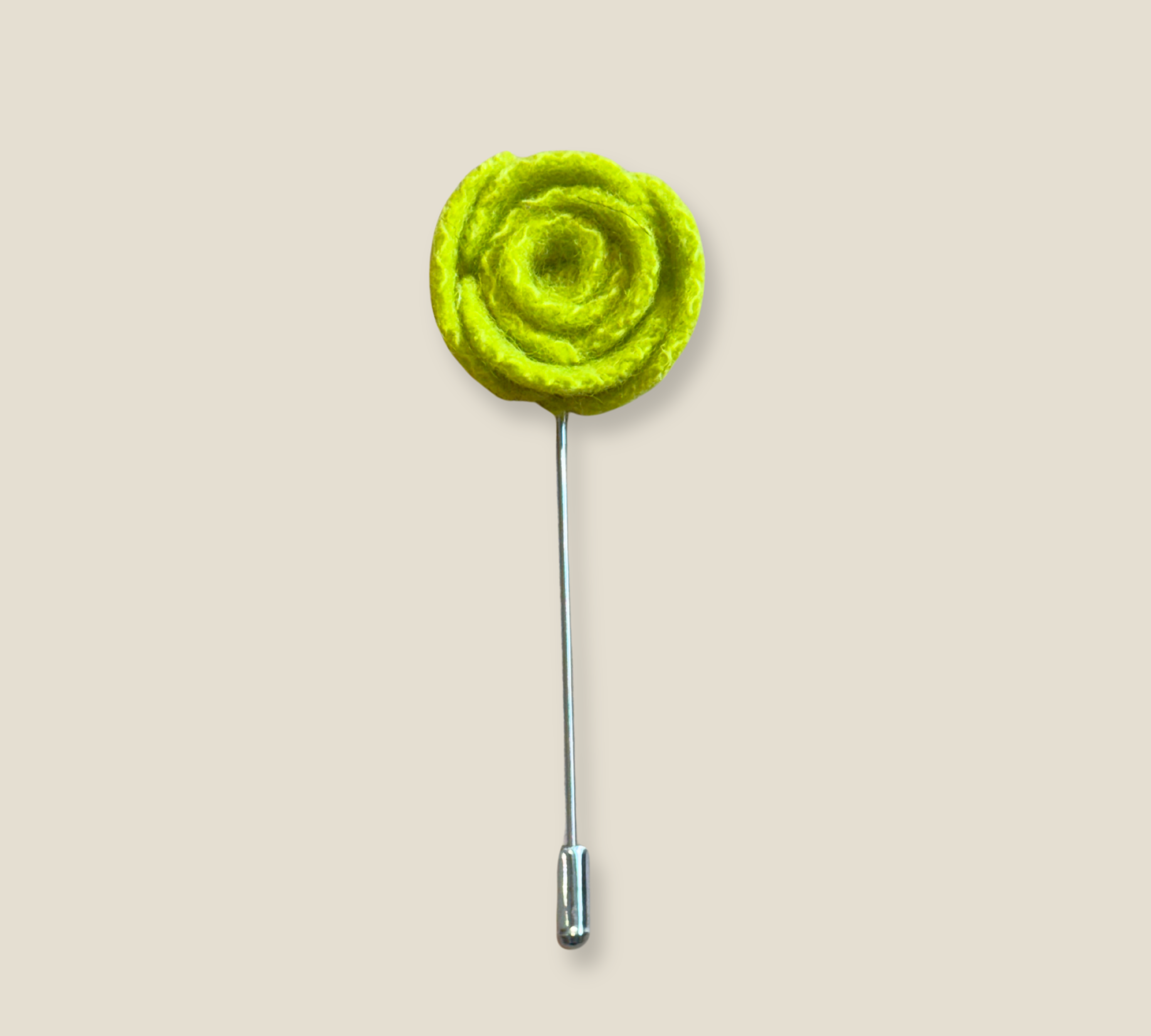 The Mini Lapel Ranunculus